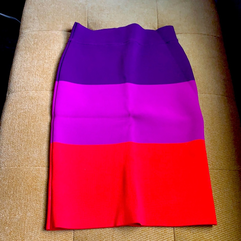 BCBG block colored Mini skirt.